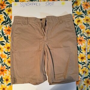 IZOD Saltwater khaki shorts